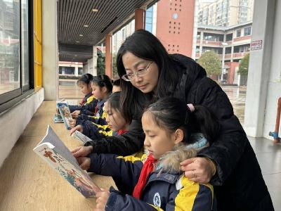 用爱守望，静待花开——记赤壁市实验外国语学校任霞老师