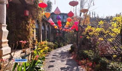 湖北赤壁：暖阳照新村 清隽秀丽间