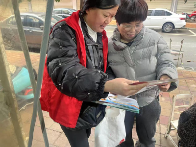 赤壁市陆水湖街道：筑牢社区“防毒墙”