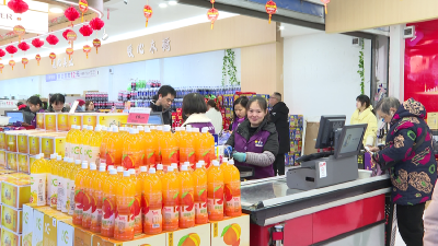 湖北赤壁：货足价稳促销惠民 热闹开心过大年