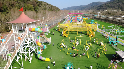 在赤壁遇见年的幸福模样