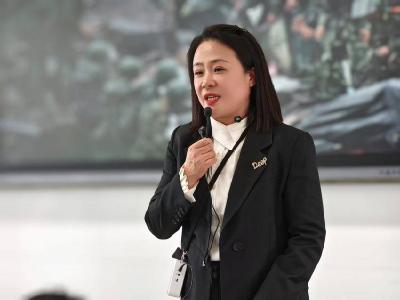 潜心钻研践初心 艺术教育润心田——记赤壁市第二实验小学教师成瑾