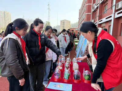 赤壁市陆水湖街道：“开学第一课” 平安校园共同守护