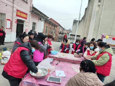 春暖三节至 温情满社区