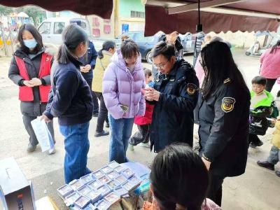 车埠镇开展校园及周边环境整治行动 筑牢校园安全防线