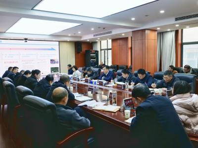 彭光平主持召开赤壁市规划委员会2026年第1次专题会议