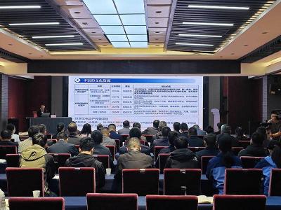 “创新文化叙事 服务支点建设” 荆楚社科讲坛到赤壁镇开展专题授课