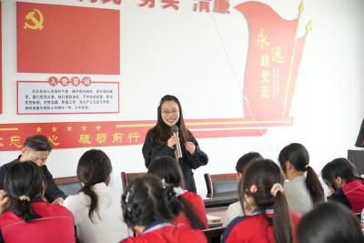 赤壁镇：田间践学 青春力行