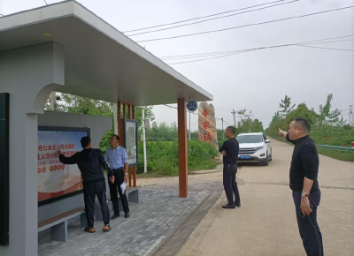 赤壁市道路运输事业服务中心：改建站点解民忧 锦旗致谢暖人心