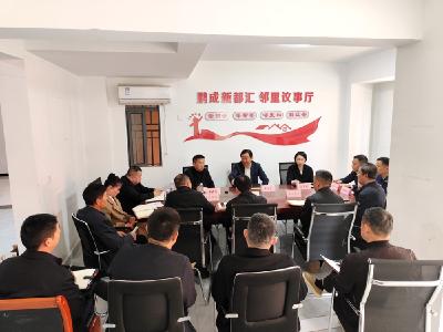 董方平调研小区物业服务工作时强调 站稳人民立场 提升服务水平 全力为群众创造高品质生活环境