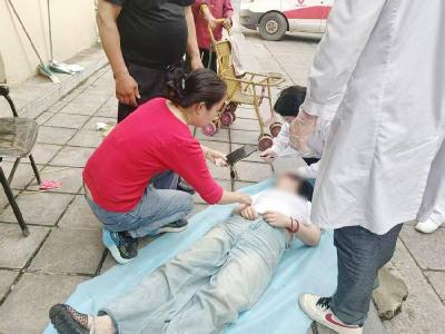 危急时刻显身手 网格守护暖民心