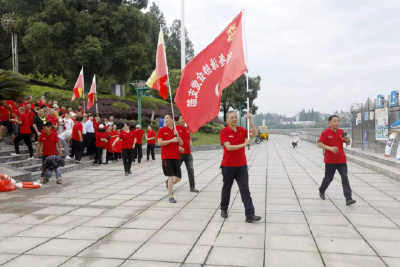 巡河护岸防溺水 赤壁市启动巡河防溺水宣传