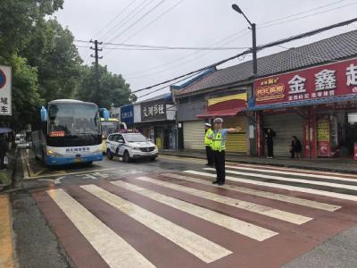 59岁民警最后一次“赶考”