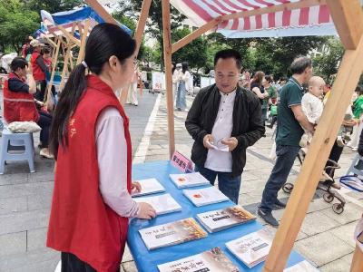 赤壁博物馆：文物普法进社区 非遗拓印进校园