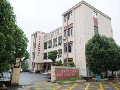 来自一线的报道 | 蒲圻街道华舟社区：嵌入式养老托起幸福晚年