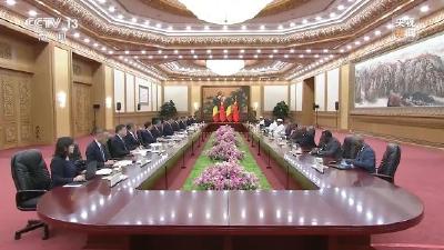习近平会见乍得总统 中乍关系提升为战略伙伴关系
