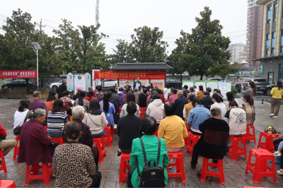 世界粮食日宣传进小区 共建粮油消费健康生活