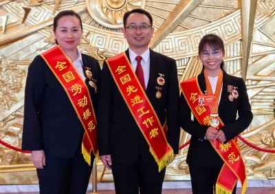 用实干书写时代担当！咸宁三人荣膺全国劳动模范和先进工作者