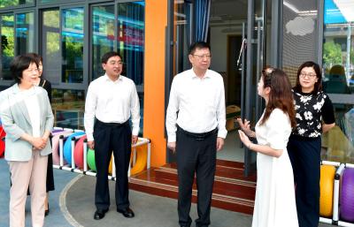 杨军开展“六一”儿童节走访慰问并检查端午节前食品安全工作 办好人民满意教育 守牢食品安全底线