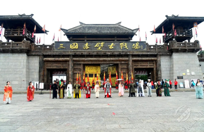 湖北咸宁：“双节”文旅迎“开门红”  游客量与旅游收入同比双增
