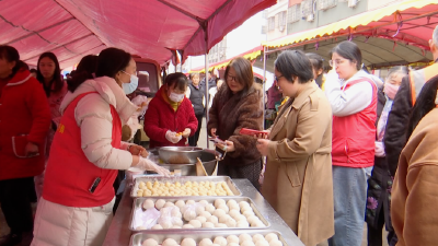 咸宁咸安：桂乡赶集福满路 大幕盛会烟火浓