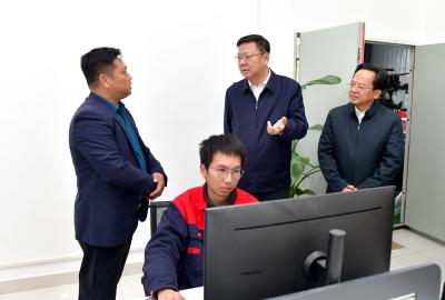 杨军到通城宣讲党的二十届四中全会精神 巩固拓展脱贫攻坚成果 扎实推进乡村全面振兴