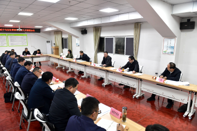 杨军主持召开2026咸宁马拉松赛事筹备调度会 秉持安全文明暖心精彩办赛理念 交出主客共赢人城共进优异答卷