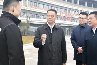 周锋调研重点项目建设工作时强调 加强科学谋划 提升工作质效 以高质量项目支撑高质量发展