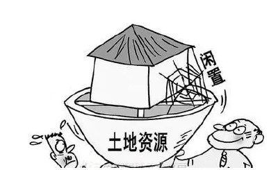 余文华视察全市闲置土地处置工作