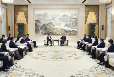 王忠林会见中国进出口银行董事长陈怀宇 充分发挥政策性银行优势 赋能湖北开放型经济高质量发展