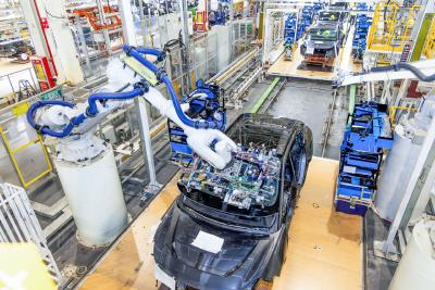 赴港上市更进一步，岚图汽车1月交付10515辆，同比增长31%