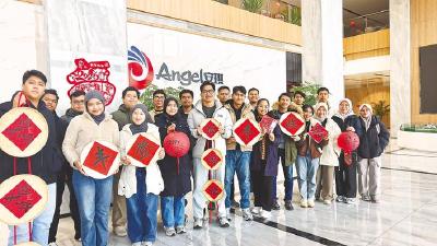 新春走基层丨外国人的欢乐“宜漂”年