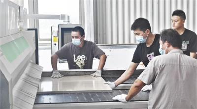 中材(潜江)公司产销两旺