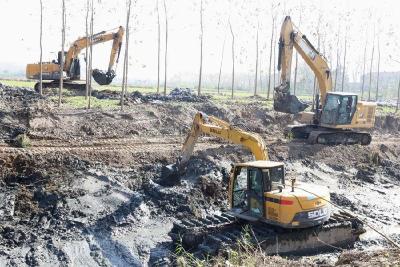 高石碑镇：冬季水利惠民工程建设正酣