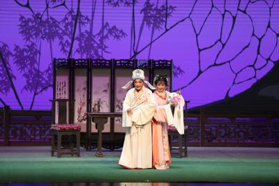 “花鼓迎春”系列演出活动启幕