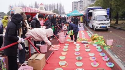 熊口镇举行迎新春暨首届乡村旅游美食购物节