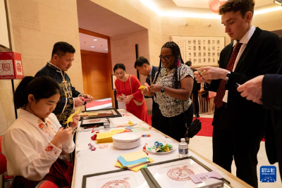 全球共庆中国年！龙年春节庆祝活动在多国举行