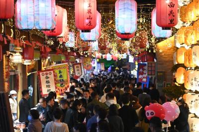 文旅市场春潮涌动 西北古城“食”力破圈持续热辣