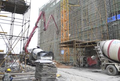 鼎龙（潜江）光刻胶产业园项目建设火热进行中
