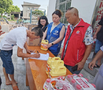 运粮湖管理区：“小积分”兑换美好 艾草锤传递健康