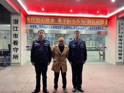 市公安局破获一起超市盗窃案