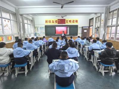 市人民检察院：“宪”在行动，法治“童”行