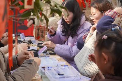 市总工会开展“玫瑰书香 从新开始”女职工主题阅读活动