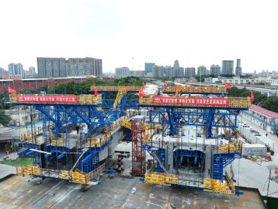打开发展新天地——各地春节后首个工作日开工见闻 
