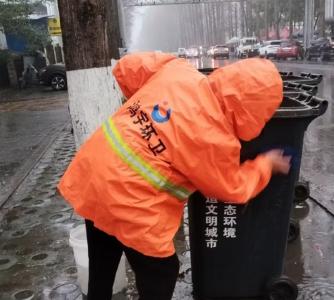 广华寺街道雨后整治不停歇