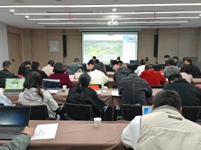 潜江市乡镇（街道）综合服务信息化平台培训会议召开