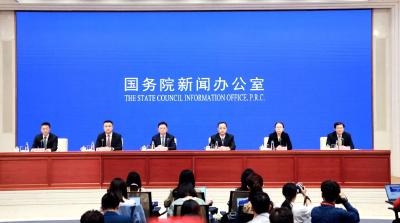 新华全媒+丨提速加力!我国加快推进服务业扩大开放明确155项试点任务 