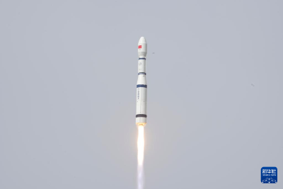 我国成功发射天平三号A星02星