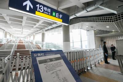 北京迎战“风考” 各部门灵活“出招”保障城市运行 