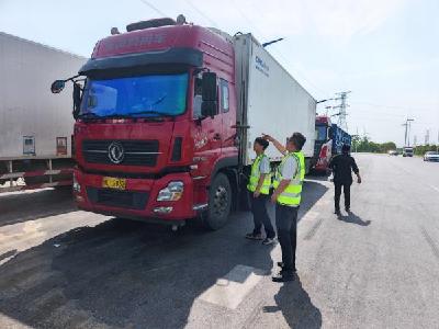 周矶管理区全面启动道路交通安全“路长制”专项整治行动